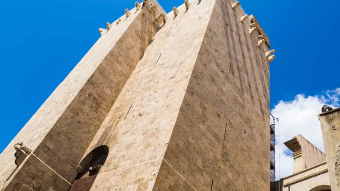 cagliari walking tour a walk through the ancient districts