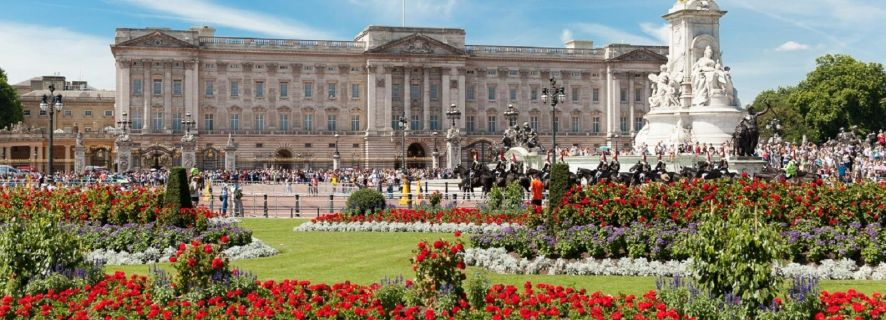 Lontoo: Vahdinvaihto ja Buckinghamin palatsi
