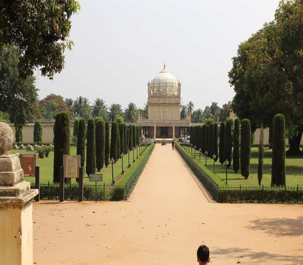 Mysore: 2-Day Palace and Gardens Tour from Bangalore | GetYourGuide