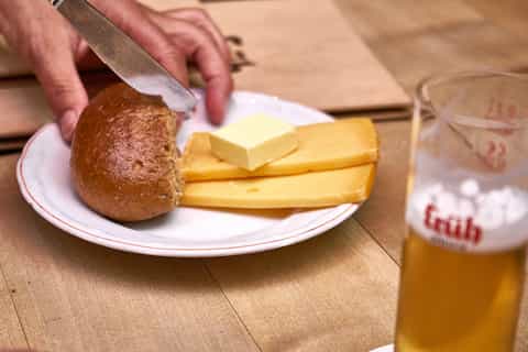 Cologne: 3-Hour Südstadt Food Tour