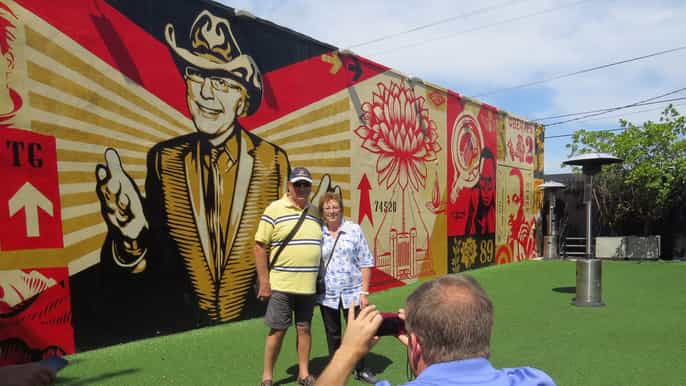 miami halfday secret spots bus walking tour