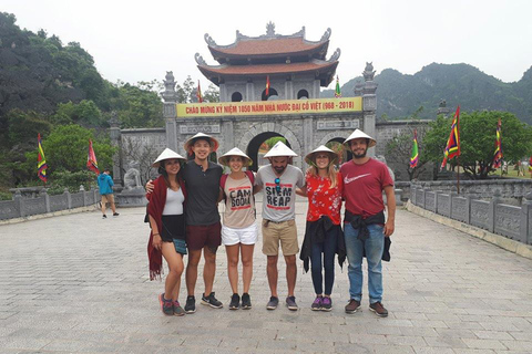 Excursion d'une journée à Hoa Lu et Tam Coc