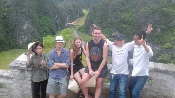 hoa lu tam coc and mua cave 1day tour