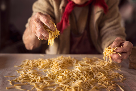 Buenos Aires Nonna Cooking Class— Pasta, Pomodoro & Tiramisu Pasta Cooking Experience
