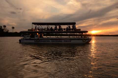 victoria falls sunset cruise on the zambesi river