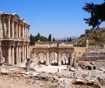 From Samos: Full Day Tour to Ephesus and Kusadasi
