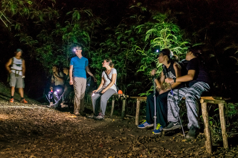 Escursione all&#039;alba del Monte Batur con soggiorno di una notte a KintamaniMt. Batur Sunrise Hike con soggiorno di una notte a Kintamani