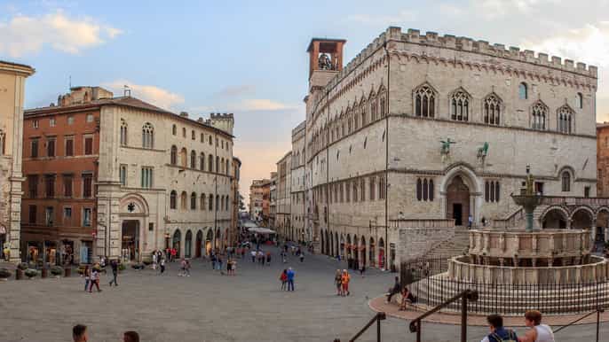 perugia tour a piedi privato con guida di 2 ore e 30 minuti
