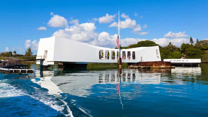 hawaii pearl harbor and uss arizona small group tour