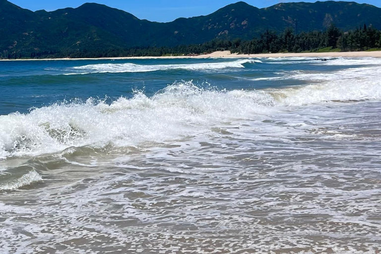 Shenzhen Xichong Beach: 1-Day Unlimited Entry Ticket