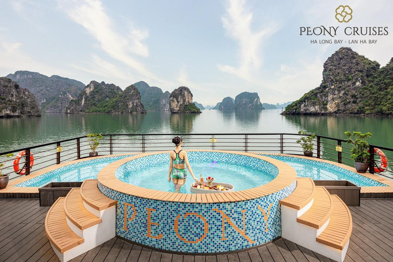 Hanoi: 2-Day Lan Ha, Halong 5-Star Cruises w/Balcony,Bathtub From Hanoi: 2 Days Halong 5 Stars Cruise w/ Balcony, Bathtub