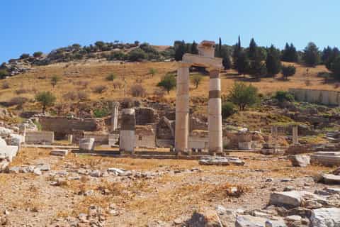 From Kusadasi: Ephesus Guided Tour with Transfer