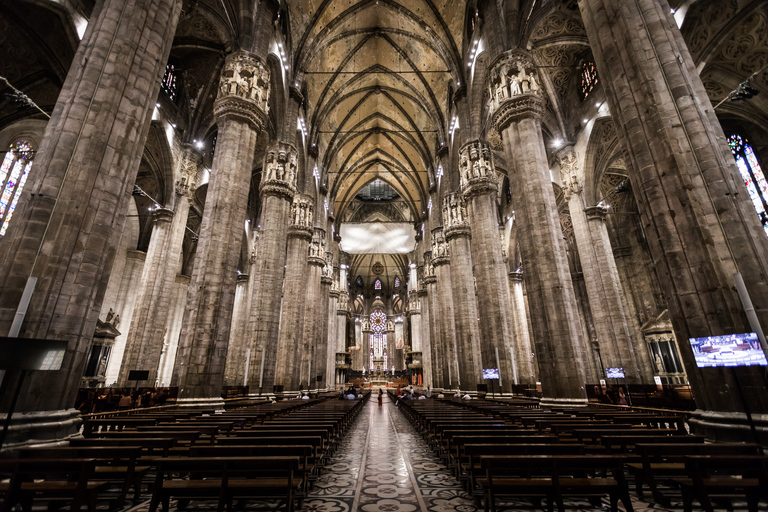 Milan: City Highlights Walking Tour with The Last Supper