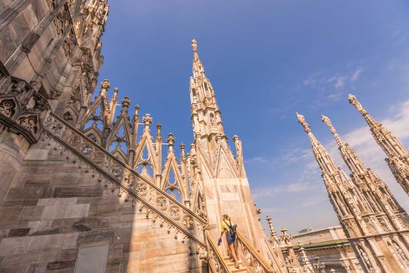 Milão: Excursão Guiada de 2 Horas no Duomo com Subida ao Topo