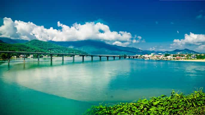 hoi an bus tour to hue via hai van pass and lang co beach