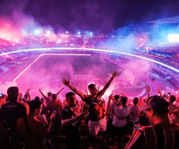 São Paulo: Ingresso para o jogo de futebol com transferes privados