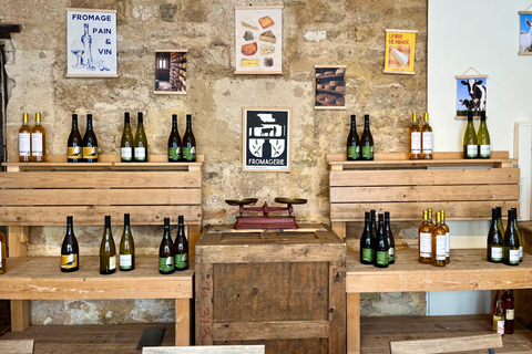 Paris: Cheese and Wine Tasting Experience in Montmartre