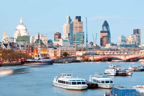 Lontoo: Risteily Thames-joella Westminsteristä Greenwichiin