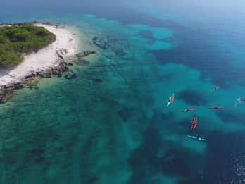 Lumbarda: Half-Day Kayaking and History with Wine delight