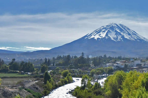 Desde Arequipa: Ascenso al impresionante Volcán Misti en 2D