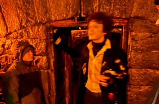 Edinburgh: Extreme Paranormal Underground Ghost Tour
