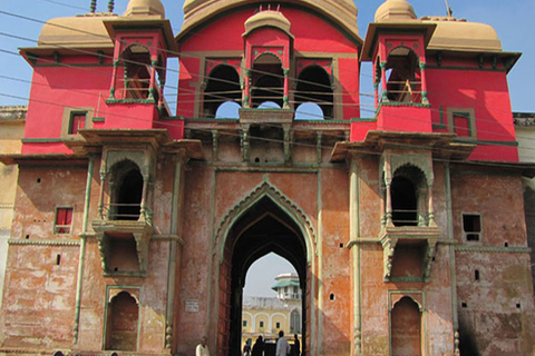 De Varanasi: excursion privée d'une demi-journée au fort de Ramnagar