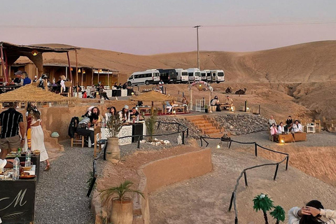 1h de passeio de quadriciclo pelo deserto com jantar e passeio de cameloMarrakech: Passeio de Quadriciclo pelo Deserto com Jantar Show e Passeio de Camelo