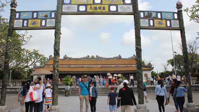 hue city fullday tour from hoi an