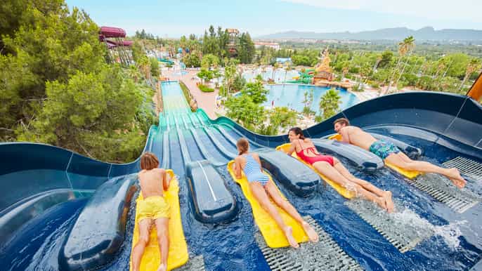 depuis barcelone une journée au parc aquatique caribe