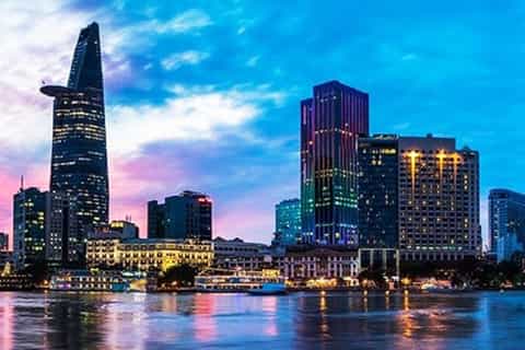 Ho Chi Minh City Night Tour: Bitexco Tower and Dinner Cruise