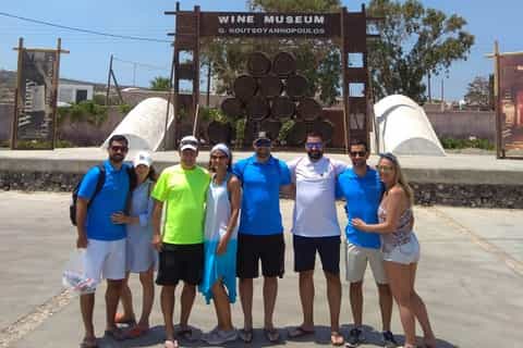 Santorini: Minibus Panoramic Sightseeing Tour