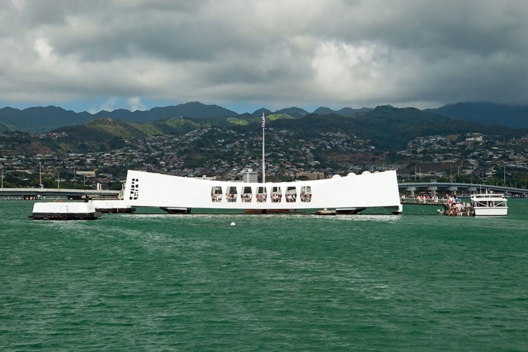 Van Waikiki: Pearl Harbor Premium TourPearl Harbor Premium Tour met ophaalservice vanuit Waikiki