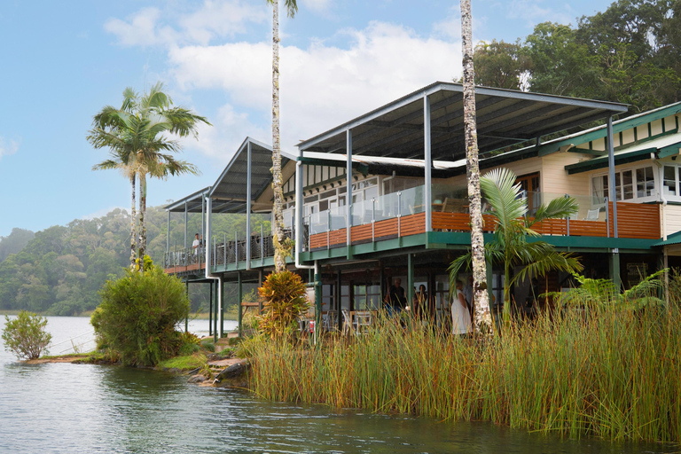 Lake Barrine Boat Cruise – Discover Queensland’s Hidden Gem