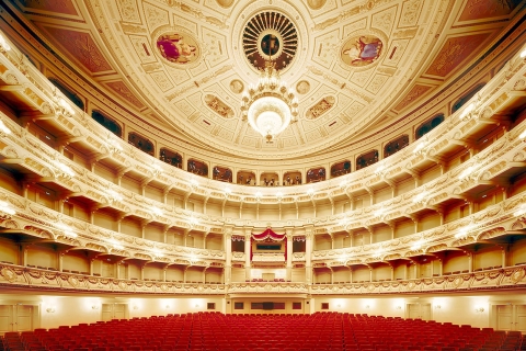 Dresde : opéra Semperoper et château royal