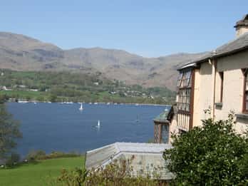 Lake District: Langdale Valley en Coniston Halve Dag Tour