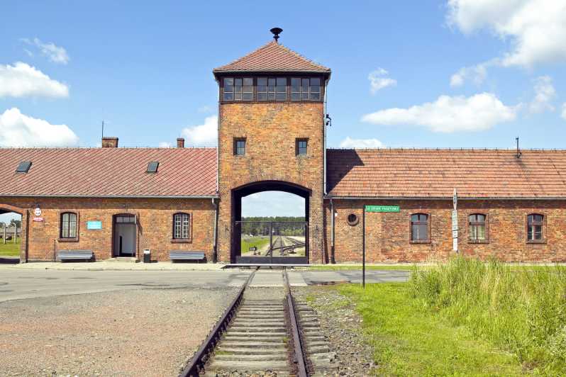 Fra Kraków: Omvisning i Auschwitz og Wieliczka saltgruve
