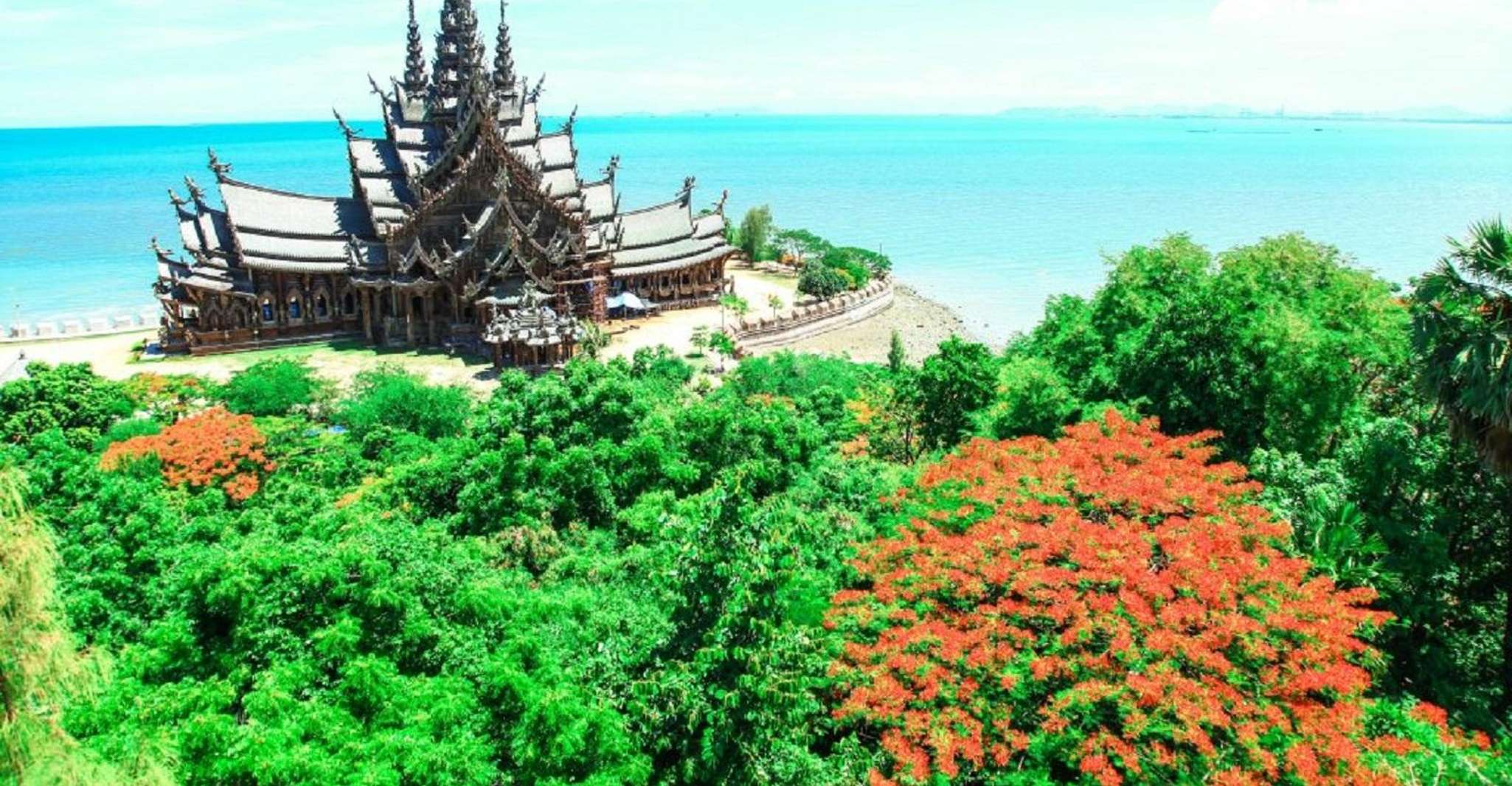 From Bangkok: Day Trip to Pattaya City & Sanctuary of Truth