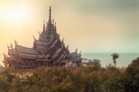 De Bangkok : excursion à Pattaya et sanctuaire de la Vérité