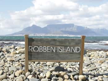Robben Island: Fährticket und Tour mit einfacher Hotelabholung Robben Island: Fährticket und Tour mit einfacher Hotelabholung