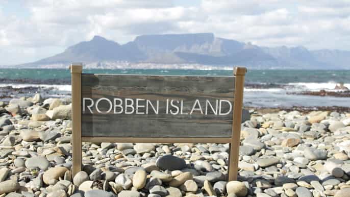 robben island ferry ticket and tour with 1way hotel pickup
