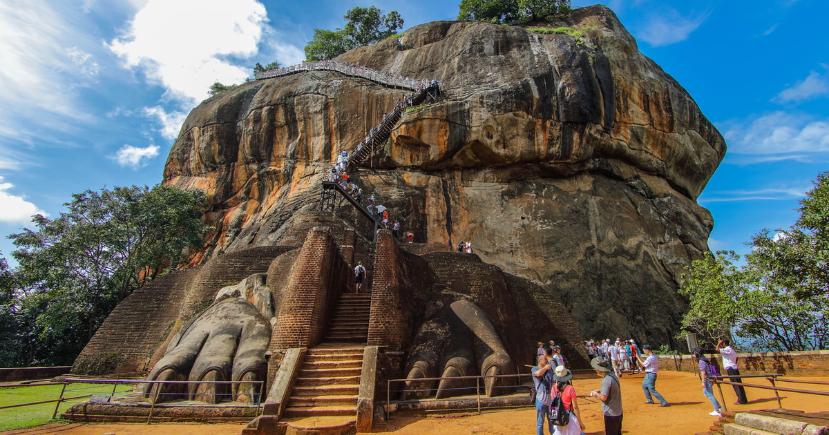 Sigiriya And Dambulla Day Trip From Colombo Getyourguide