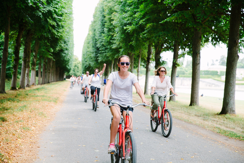 From Paris: Versailles Palace & Garden Bike Tour w/ Tickets Versailles Guided Bike & Palace Tour