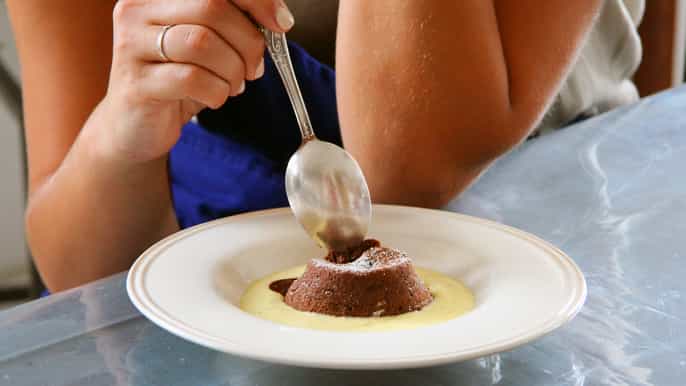 dessert chocolate cooking class with a parisian chef