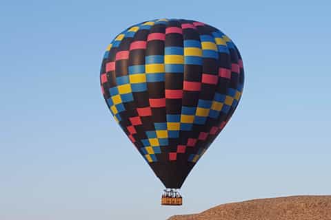 las vegas hot air balloon flight at sunrise