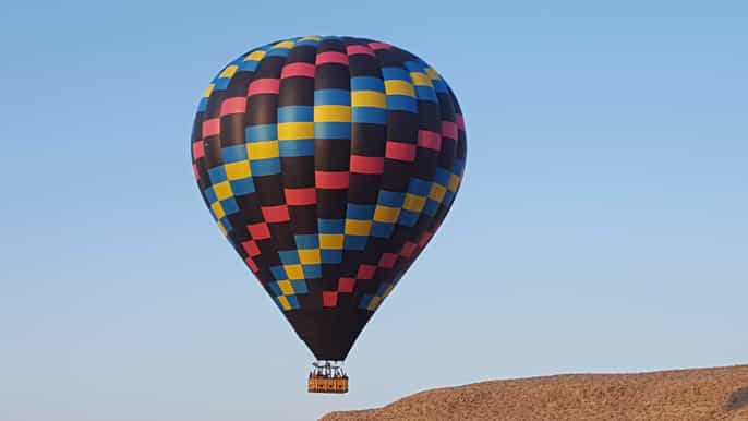 las vegas hot air balloon flight at sunrise