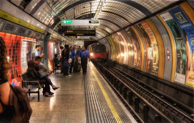 tube station tour london