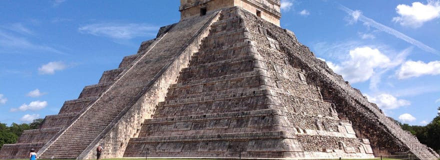 Visite semi-privée de Chichen Itza, Cenote Ik Kil et Valladolid