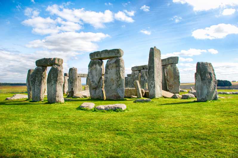 Stonehenge e Bath: tour di un giorno da Londra