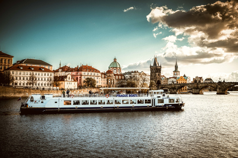 Prague : croisière touristique de 2 h sur la VltavaCroisière sur la Vltava - billets seuls