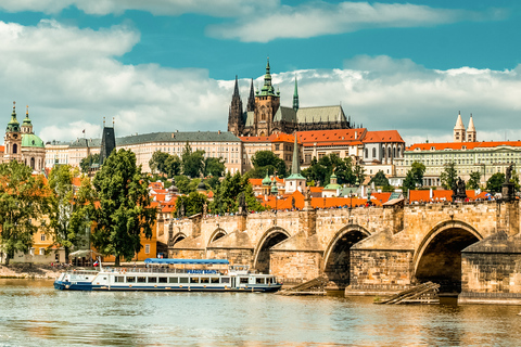 Praag: boottocht met sightseeing Moldau van 2 uurMoldau bezienswaardigheden boottocht - alleen ticket